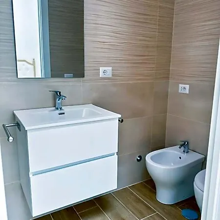 Hotel Domus 2*