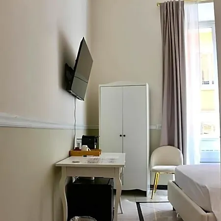 Domus Szálloda *